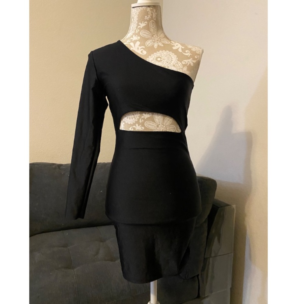 Fitted cutout dress